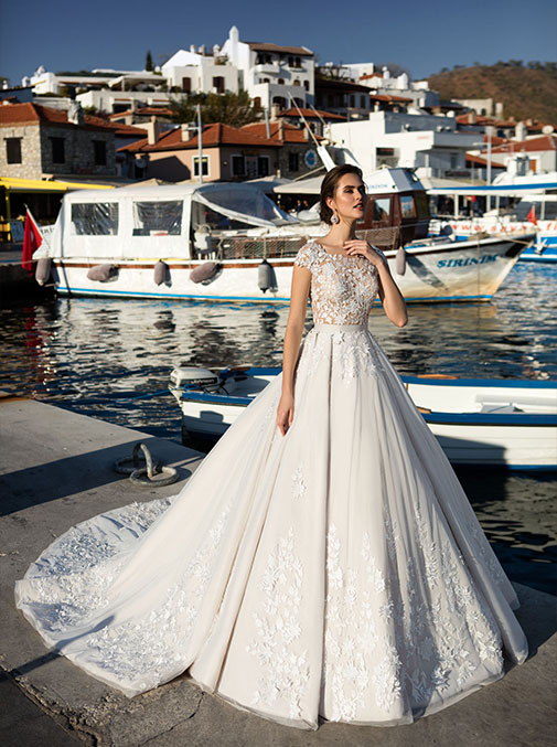 Rochii De Mireasa Pronovias Rochie De Mireasa La Sposa 2019